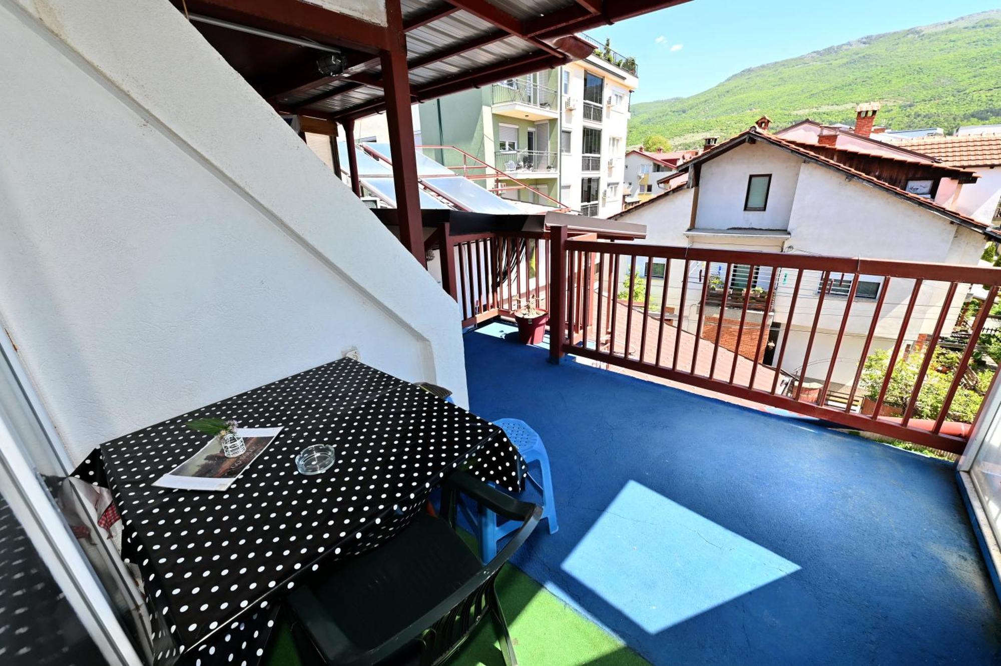 Blue Lake Hostel Ohrid Exterior foto